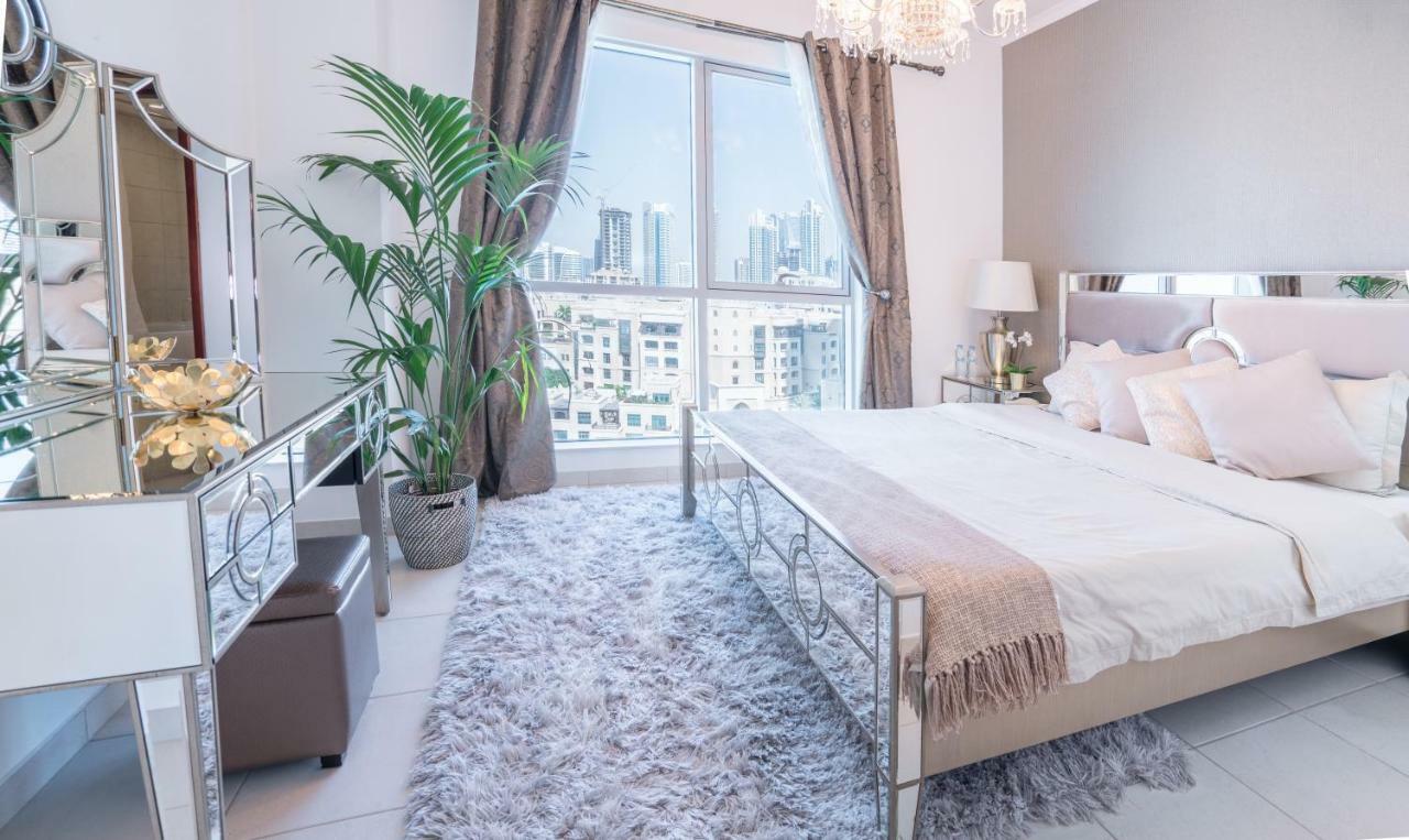 Elite Royal Apartment - Full Burj Khalifa & Fountain View - Opal - 2 Bedrooms Plus 1 Open Bedroom Without Partition Dubái Exterior foto